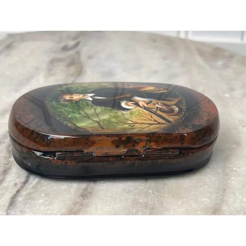 Russian Lacquer Box Fedoskino Hunter & Dog signed A. Shchetinina Vintage MINT